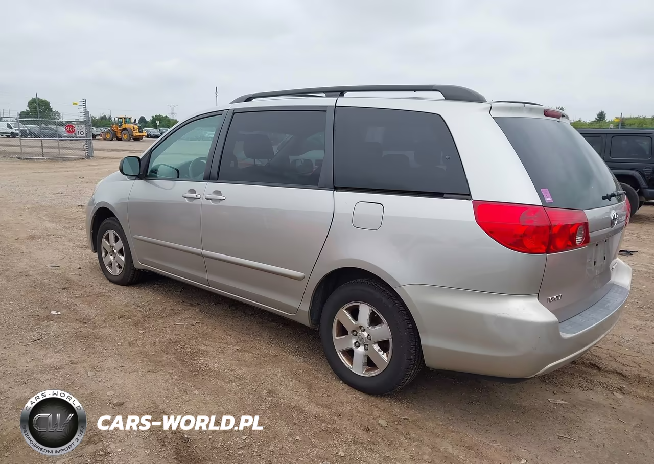 2007 Toyota Sienna Le VIN:5TDZK23C07S019254 - 3