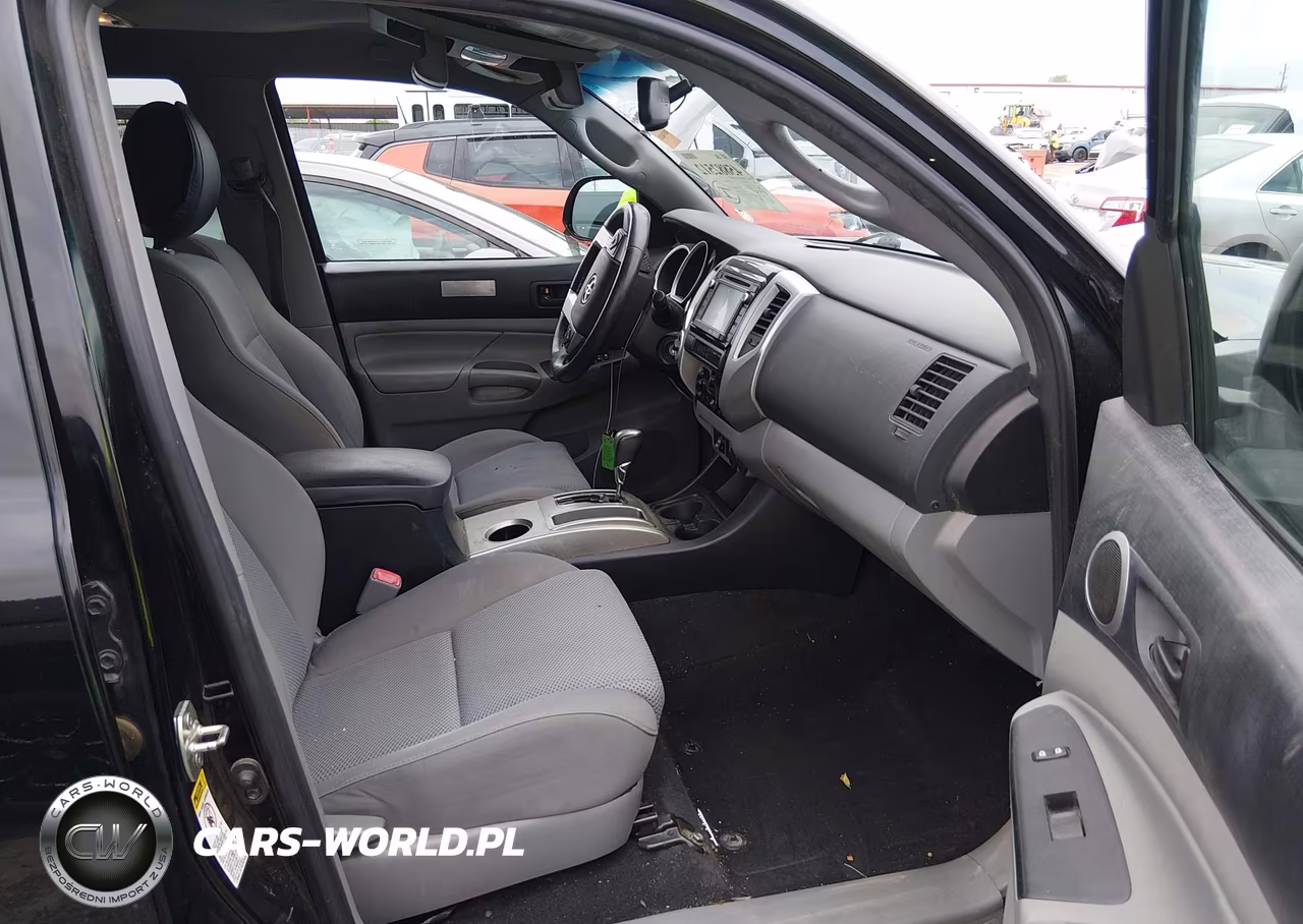2014 Toyota Tacoma Base V6 VIN:3TMLU4EN2EM136535 - 5