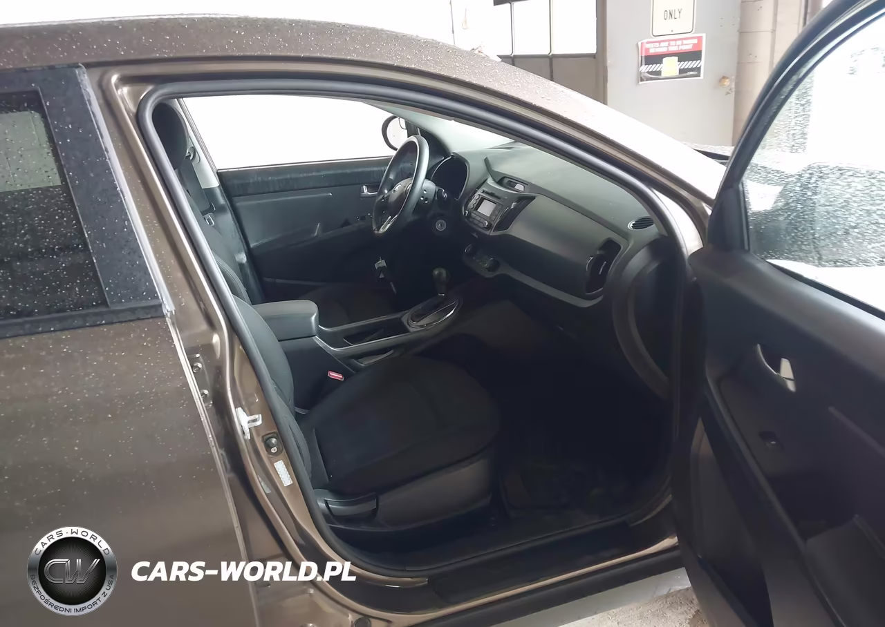 2013 Kia Sportage Lx VIN:KNDPBCA24D7420559 - 5