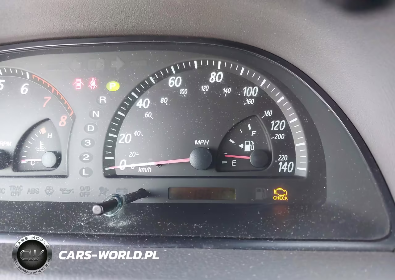 2004 Toyota Camry Le V6 VIN:4T1BF30K44U570376 - 14