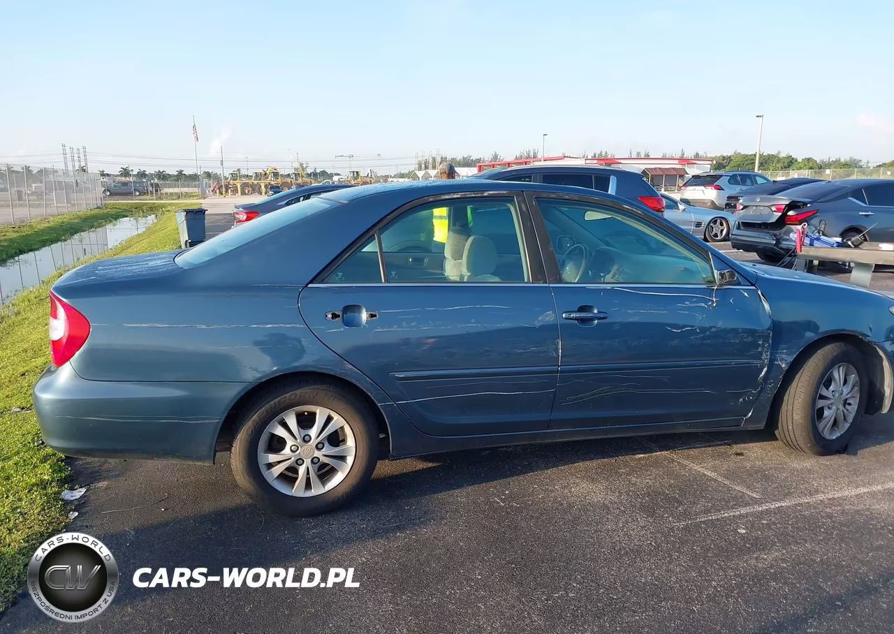 2004 Toyota Camry Le V6 VIN:4T1BF30K44U570376 - 6