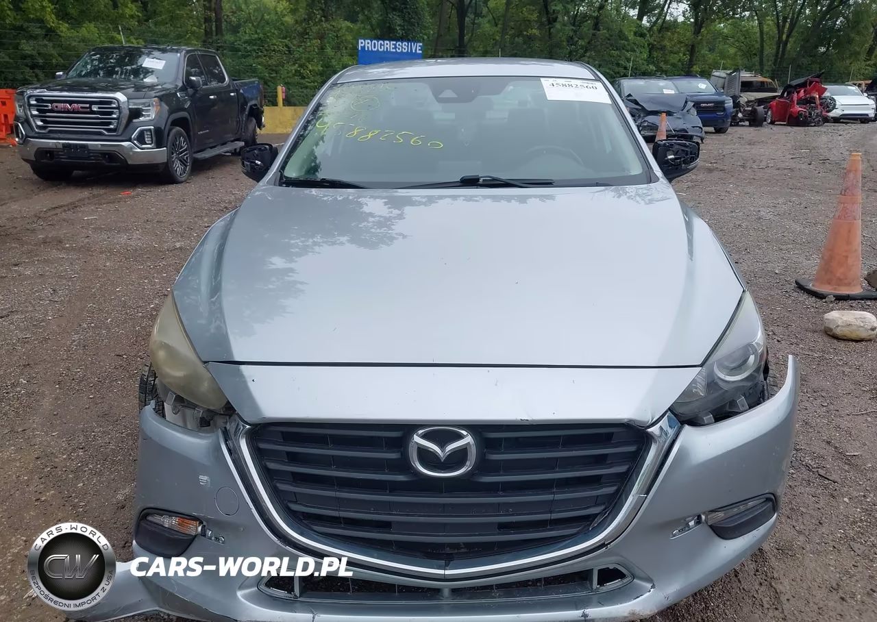 2018 Mazda Mazda3 Touring VIN:3MZBN1V35JM200676 - 12