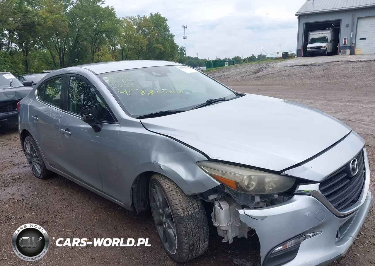 2018 Mazda Mazda3 Touring VIN:3MZBN1V35JM200676 - 6