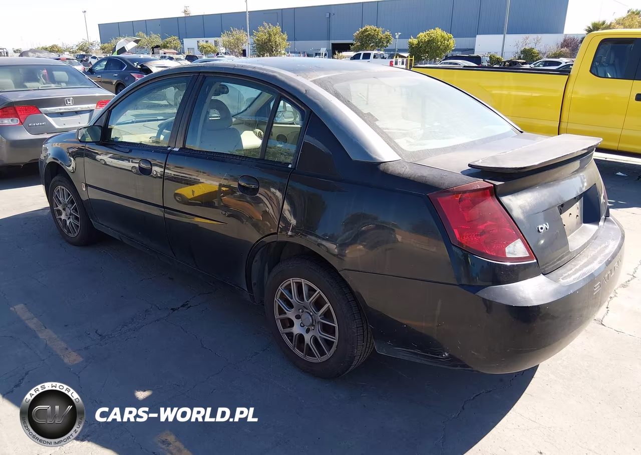 2003 Saturn Ion 2 VIN:1G8AZ52F63Z133302 - 3