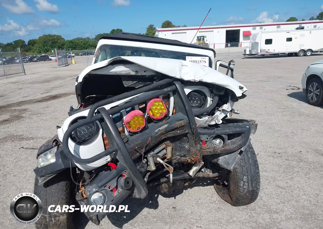 2020 Jeep Gladiator Mojave 4X4 VIN:1C6JJTEG6LL209200 - 12
