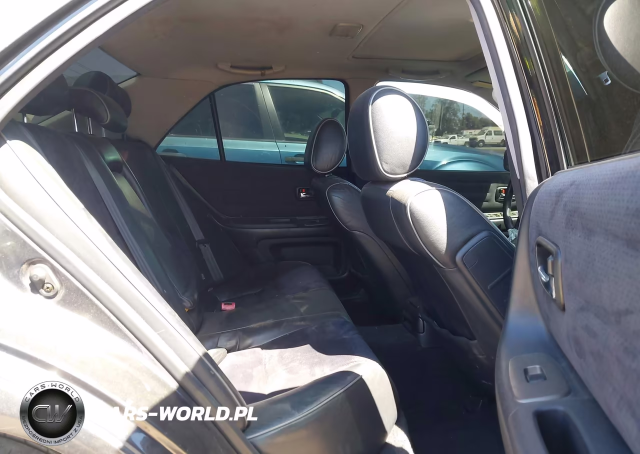 2002 Lexus Is 300 VIN:JTHBD192920061503 - 8