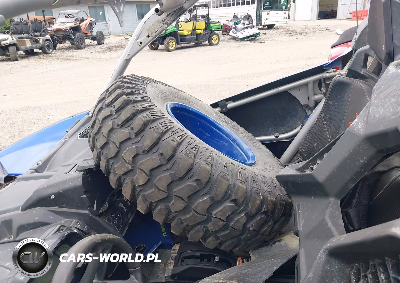 2020 Can-Am Maverick X3 X Rs Turbo Rr VIN:3JBVXAV76LK001523 - 12