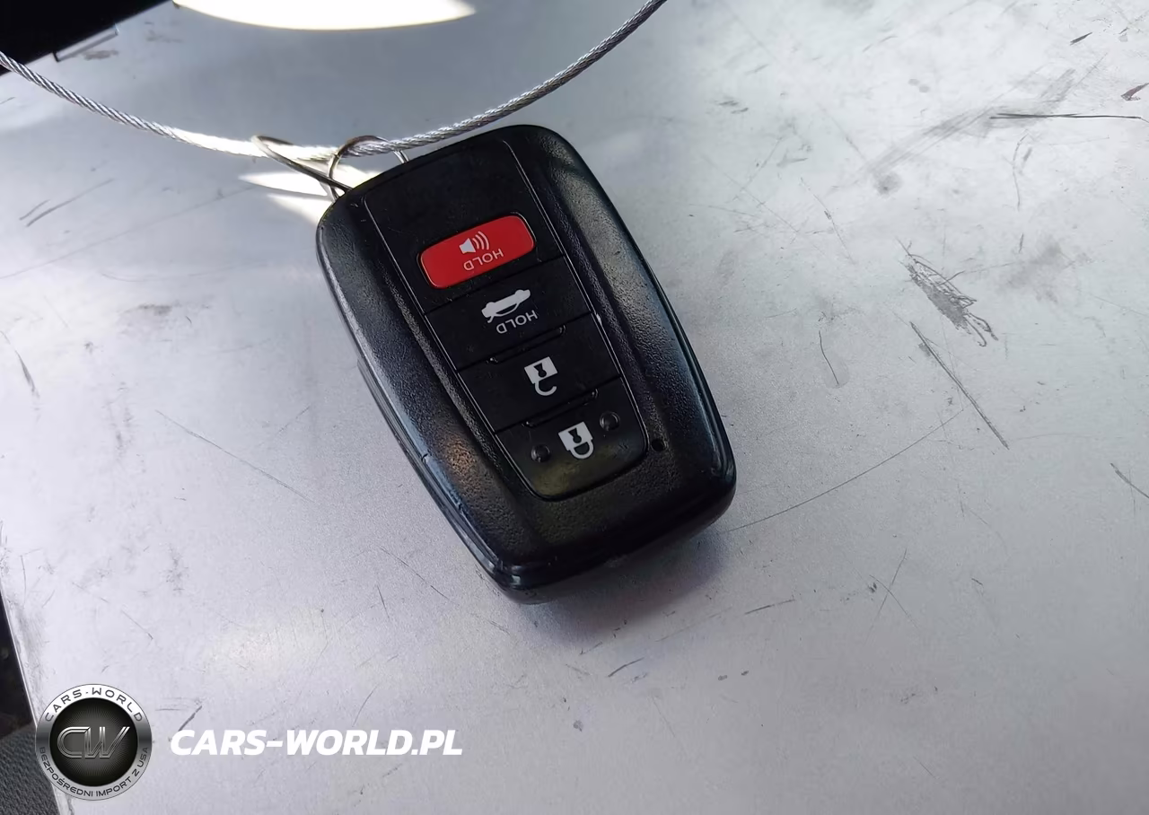 2022 Toyota Camry Le Hybrid VIN:4T1C31AK1NU593549 - 11