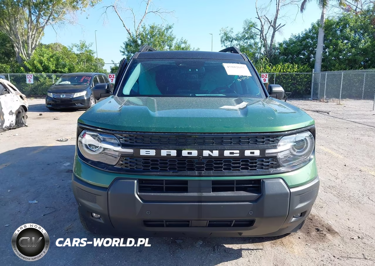 2025 Ford Bronco Sport Outer Banks VIN:3FMCR9CN0SRE65021 - 12