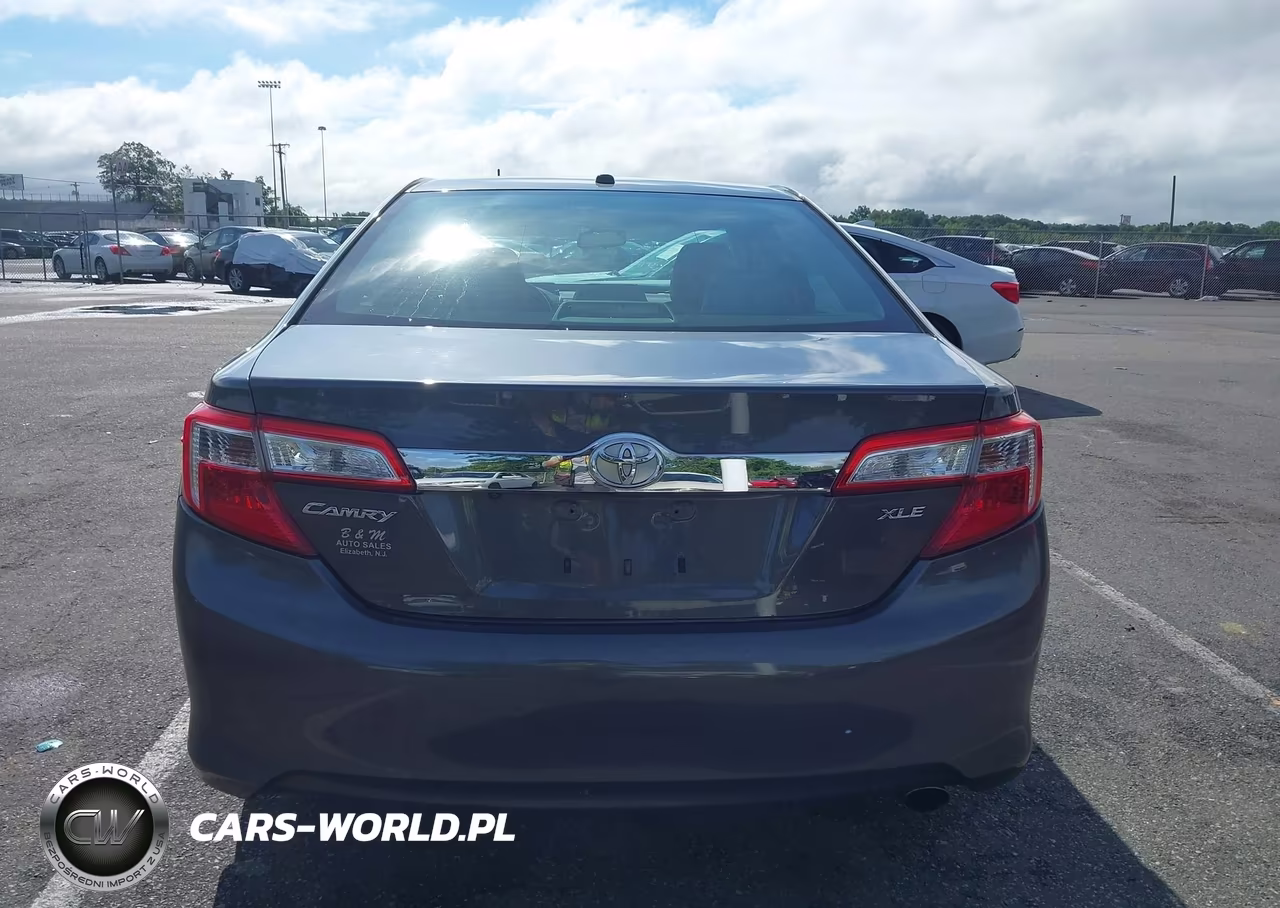 2012 Toyota Camry Xle VIN:4T1BF1FK7CU530786 - 16