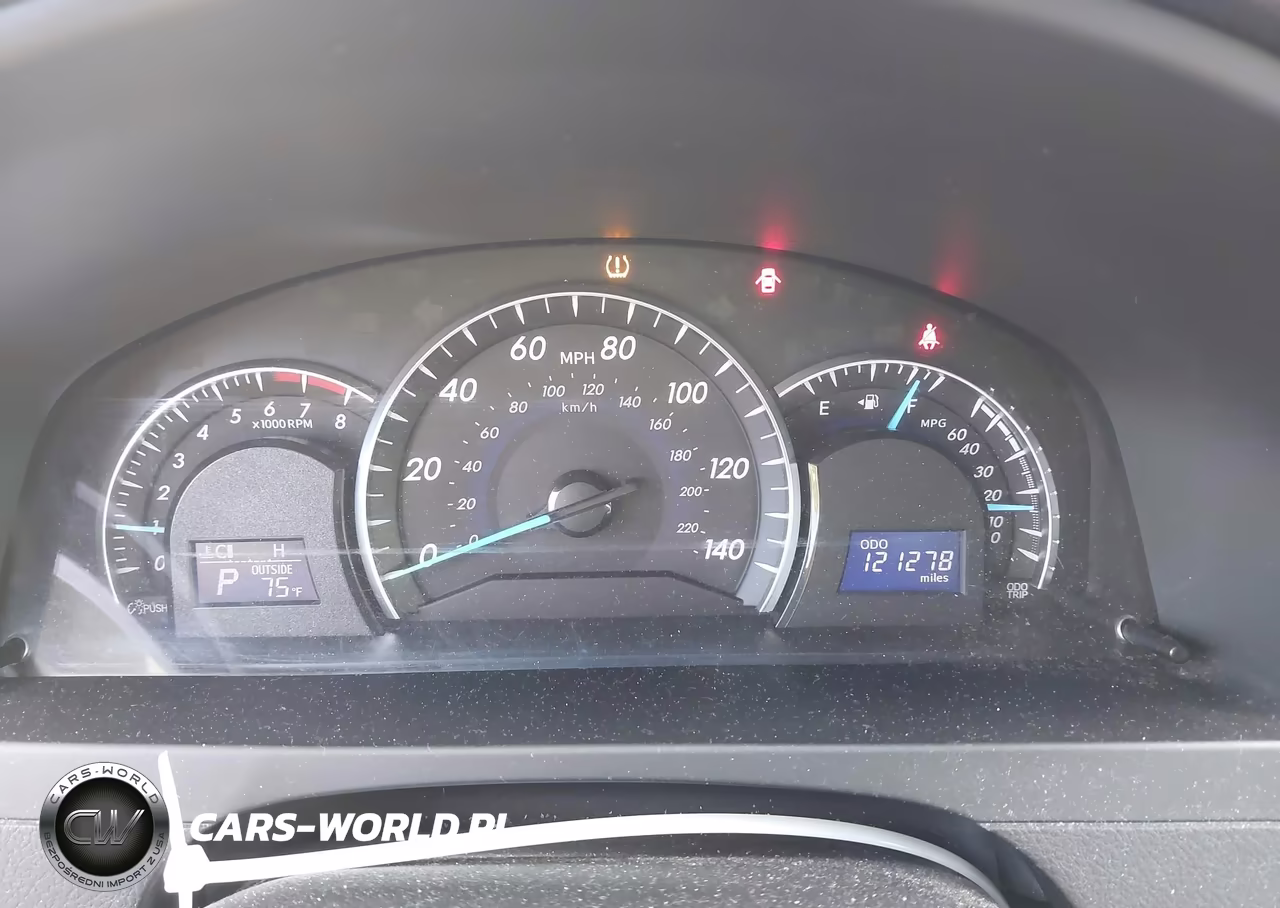 2012 Toyota Camry Xle VIN:4T1BF1FK7CU530786 - 7