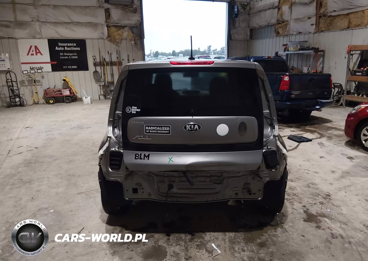 2016 Kia Soul VIN:KNDJN2A2XG7348729 - 17