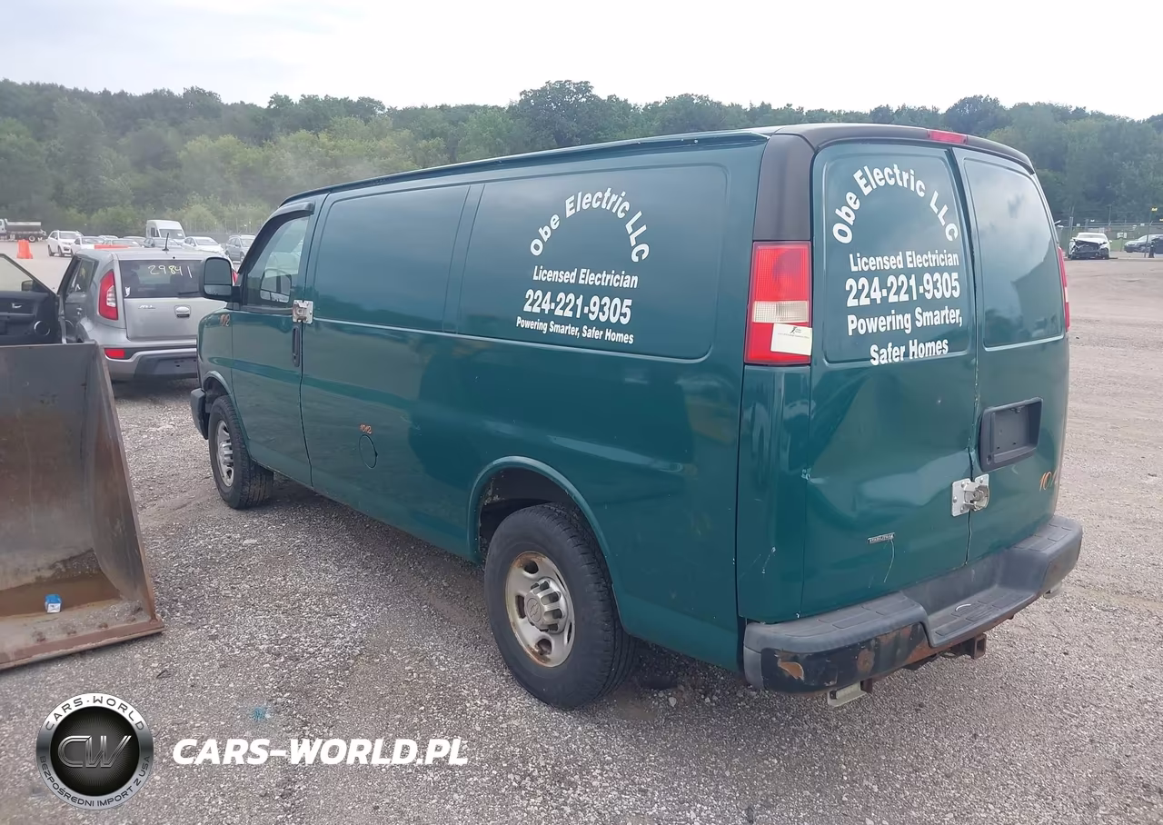 2013 Chevrolet Express 2500 Work Van VIN:1GCWGFCA1D1126249 - 3