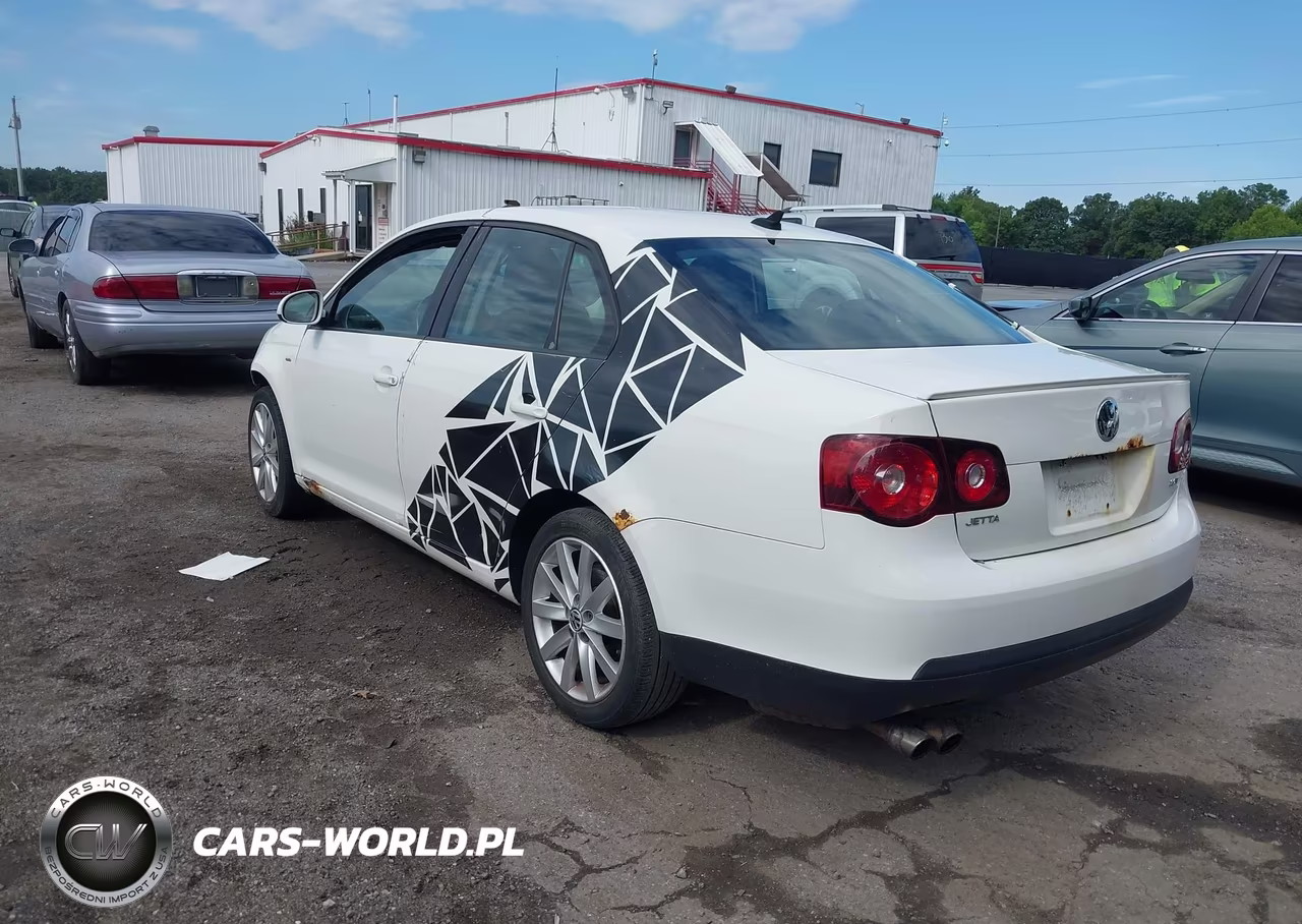 2010 Volkswagen Jetta Wolfsburg Edition VIN:3VWRJ7AJ8AM151622 - 3