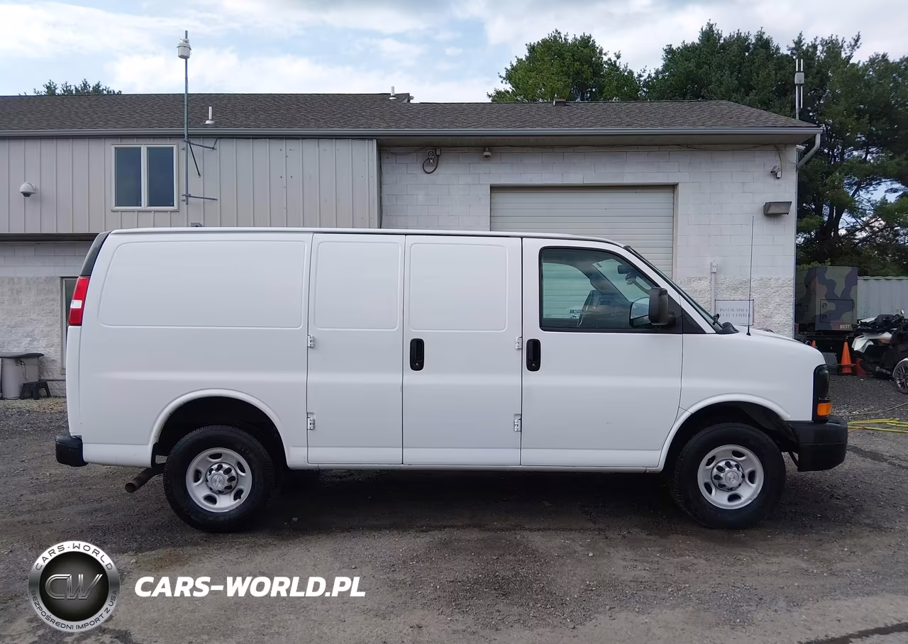 2016 Chevrolet Express 2500 Work Van VIN:1GCWGAFF5G1266173 - 13