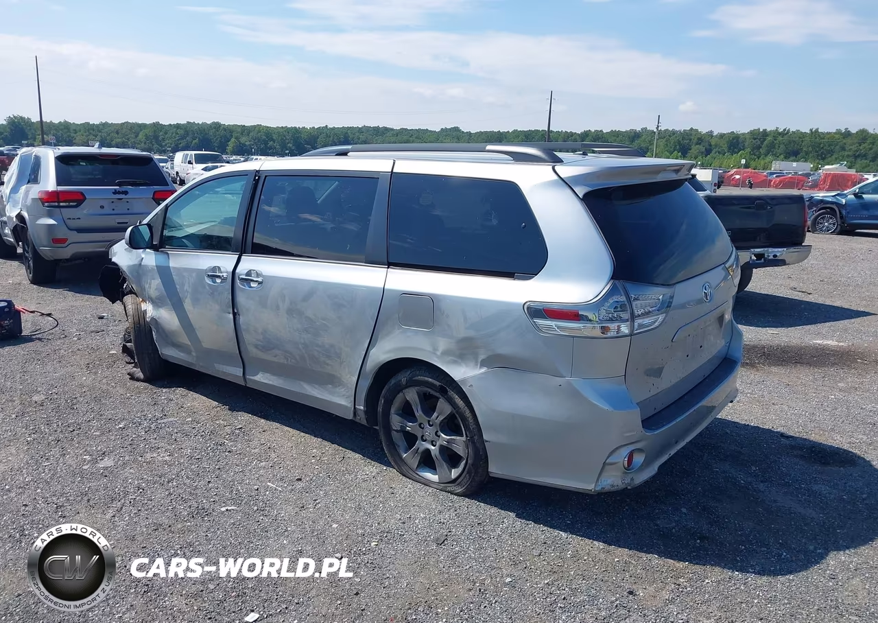 2014 Toyota Sienna Se 8 Passenger VIN:5TDXK3DCXES512982 - 3