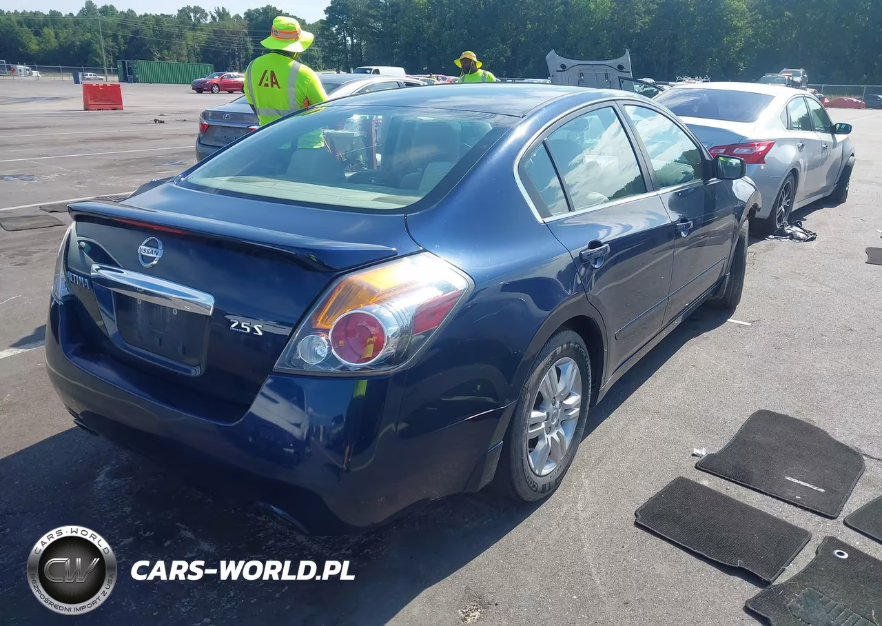 2012 Nissan Altima 2.5 S VIN:1N4AL2AP5CN569717 - 4