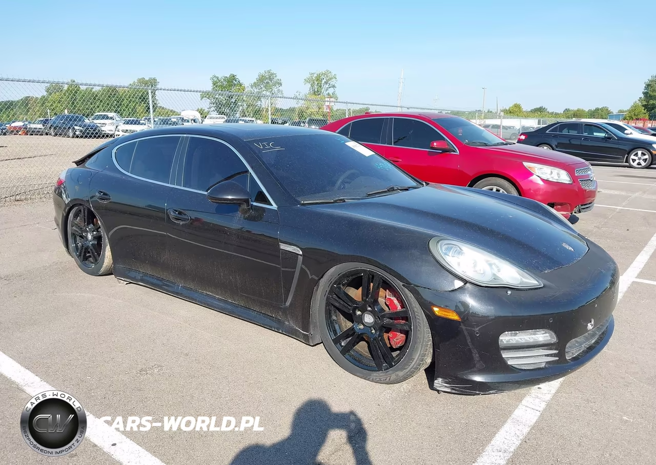 2012 Porsche Panamera 4