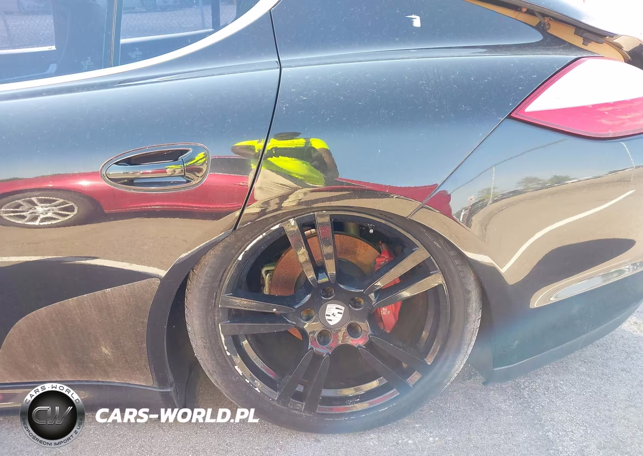 2012 Porsche Panamera 4 VIN:WP0AA2A78CL071684 - 17