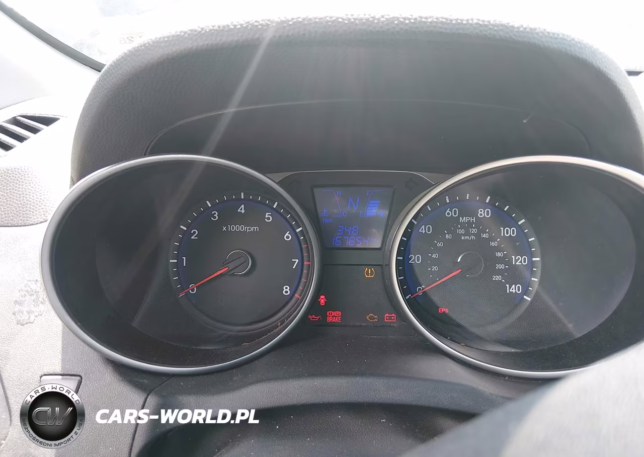2012 Hyundai Tucson Limited VIN:KM8JUCAC5CU381534 - 7