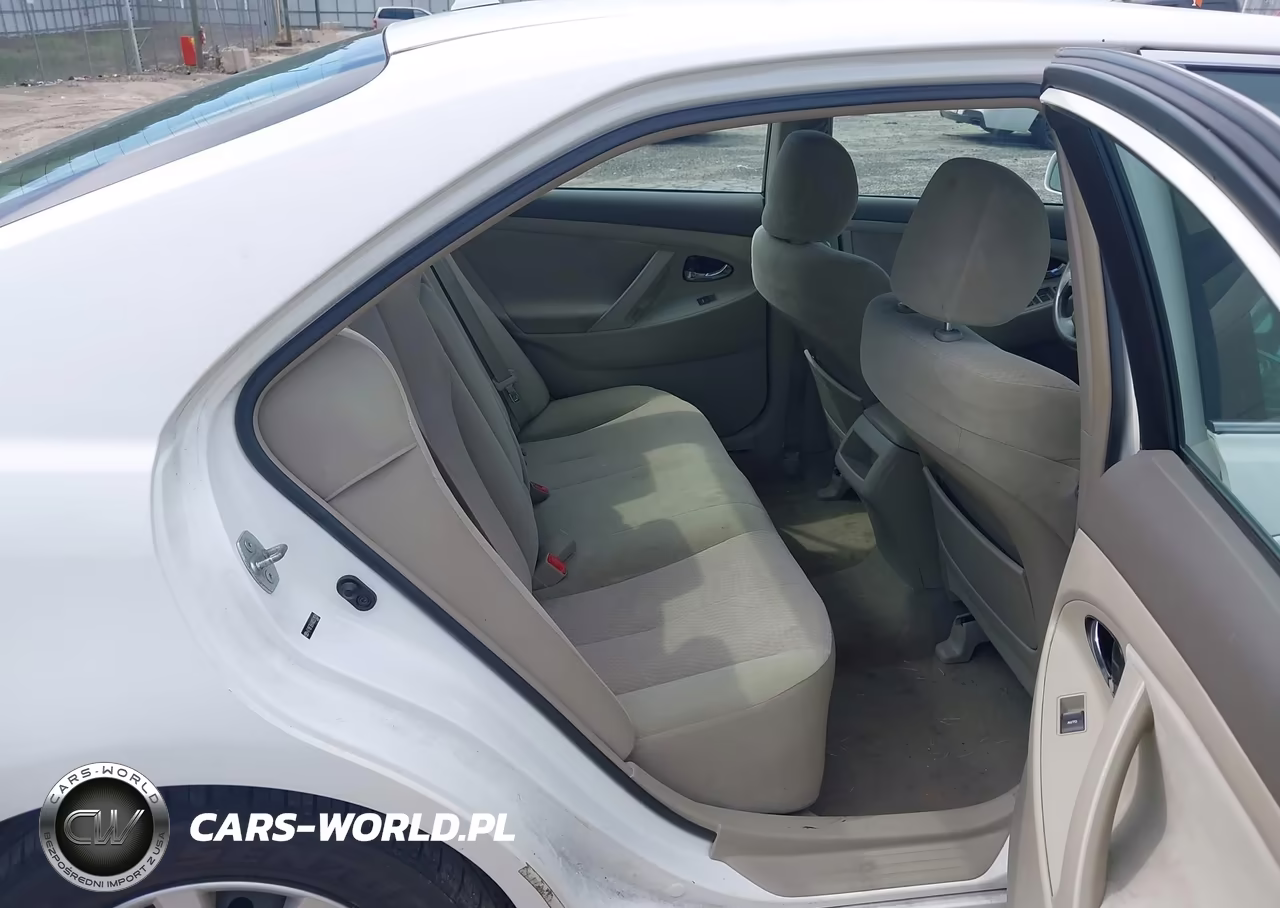 2010 Toyota Camry Le VIN:4T1BF3EK4AU551928 - 8