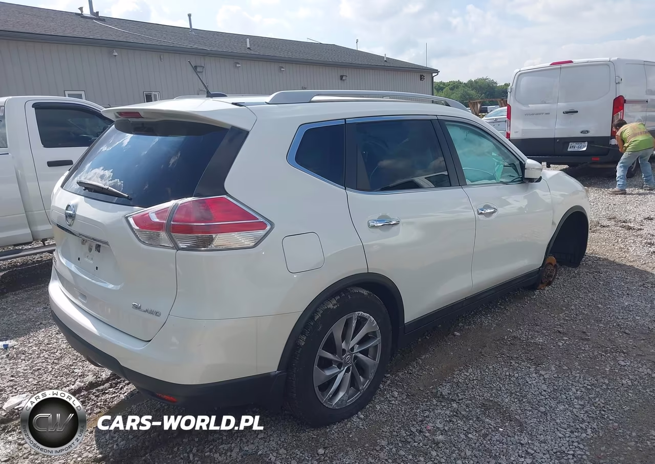 2015 Nissan Rogue Sl VIN:5N1AT2MV5FC756987 - 4