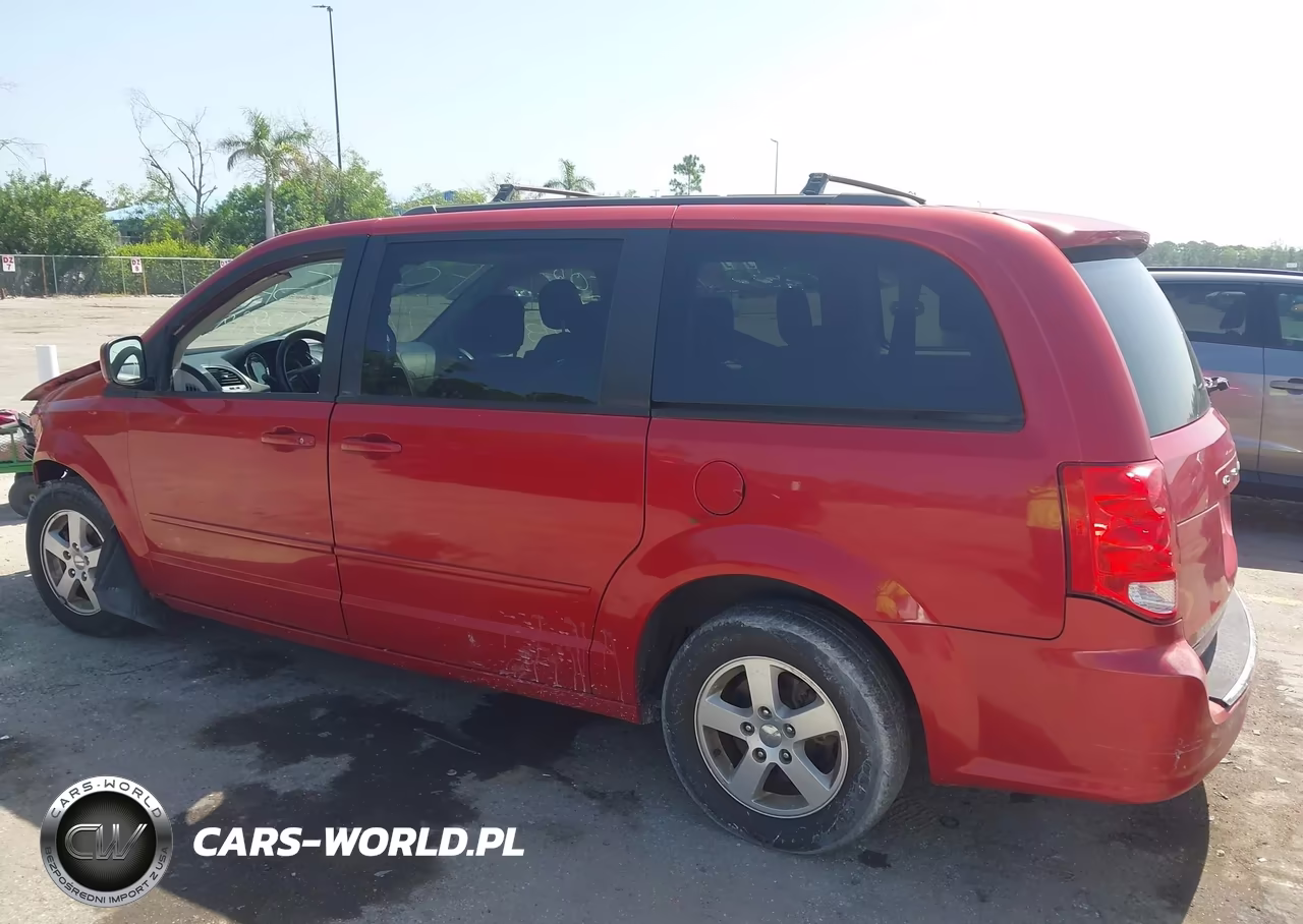 2013 Dodge Grand Caravan Sxt VIN:2C4RDGCG7DR625990 - 3