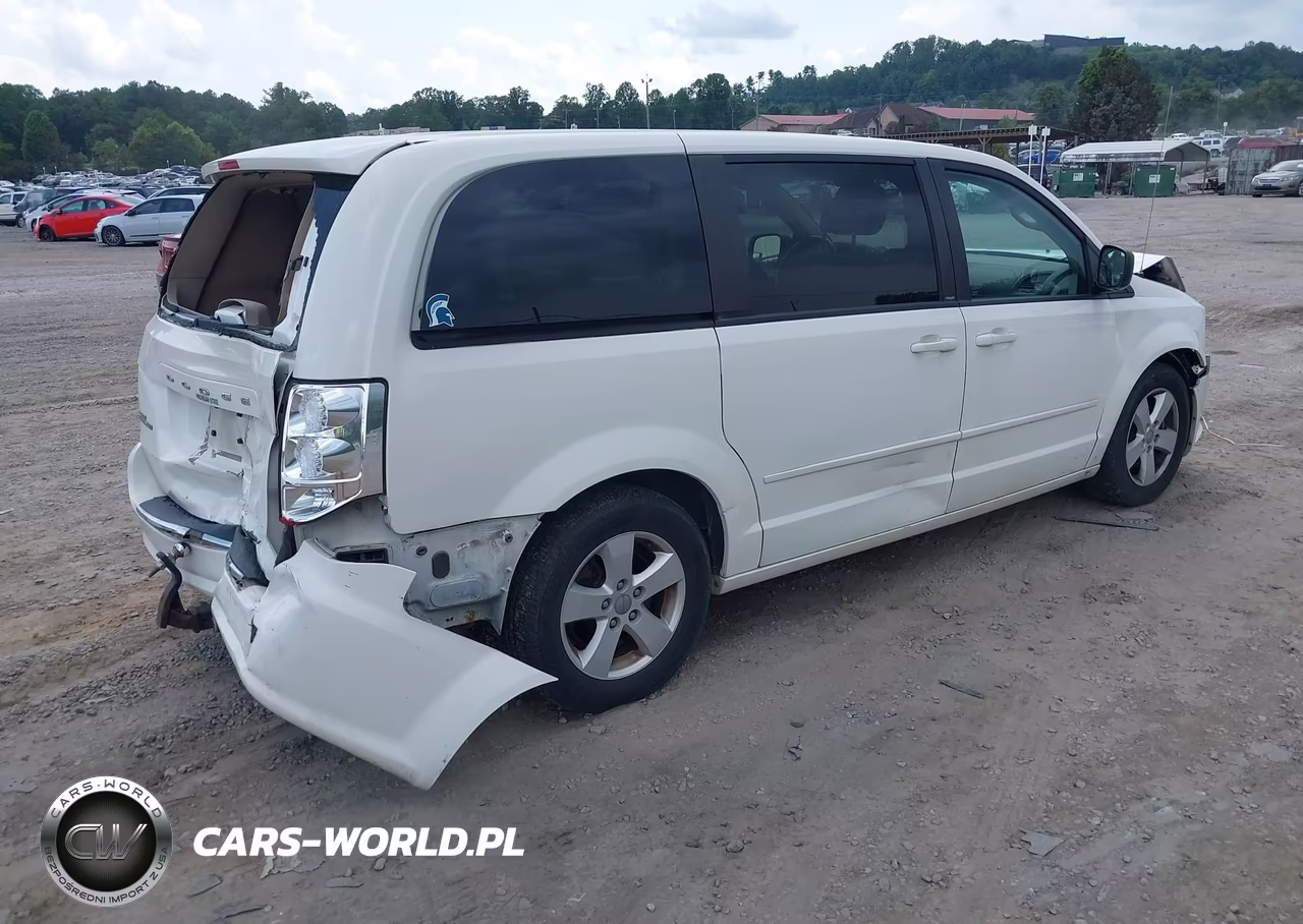 2013 Dodge Grand Caravan Se VIN:2C4RDGBG5DR715575 - 4