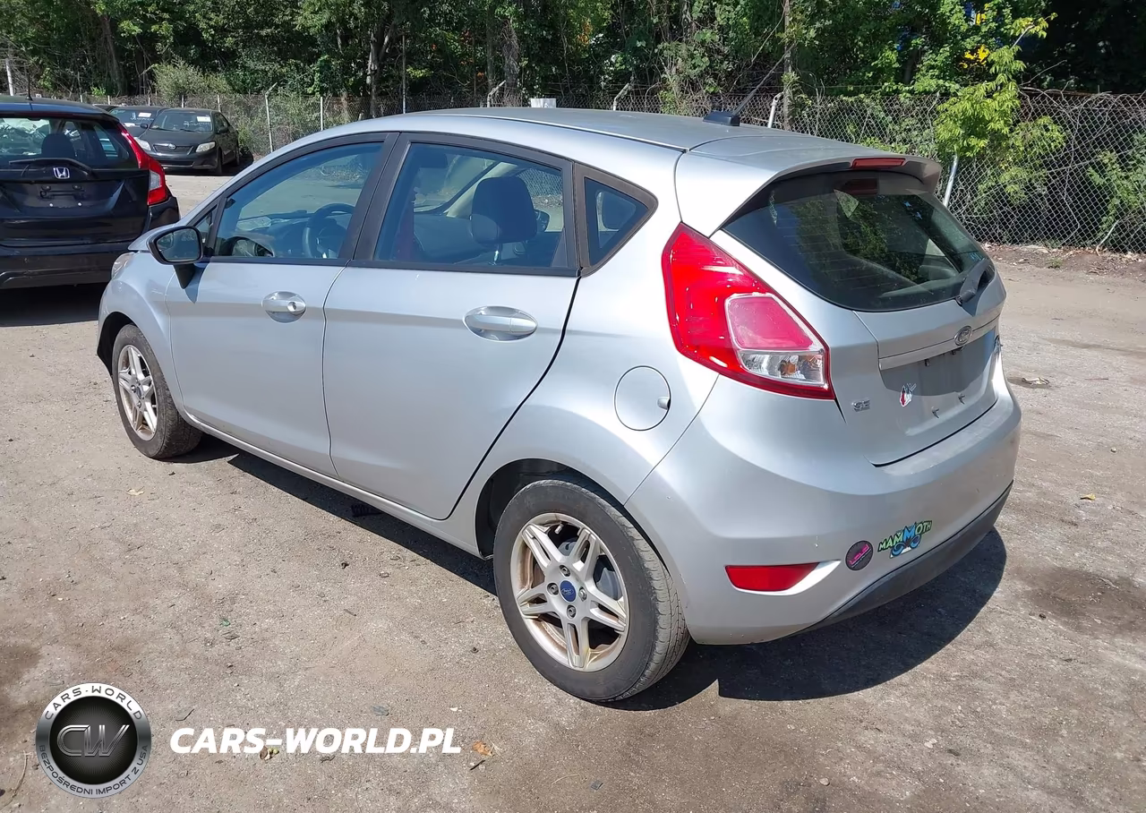2018 Ford Fiesta Se VIN:3FADP4EJ2JM115659 - 3