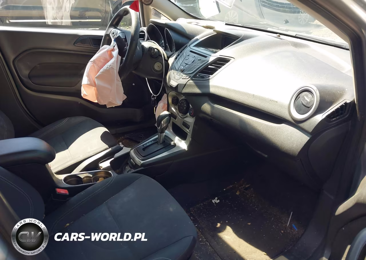 2018 Ford Fiesta Se VIN:3FADP4EJ2JM115659 - 5