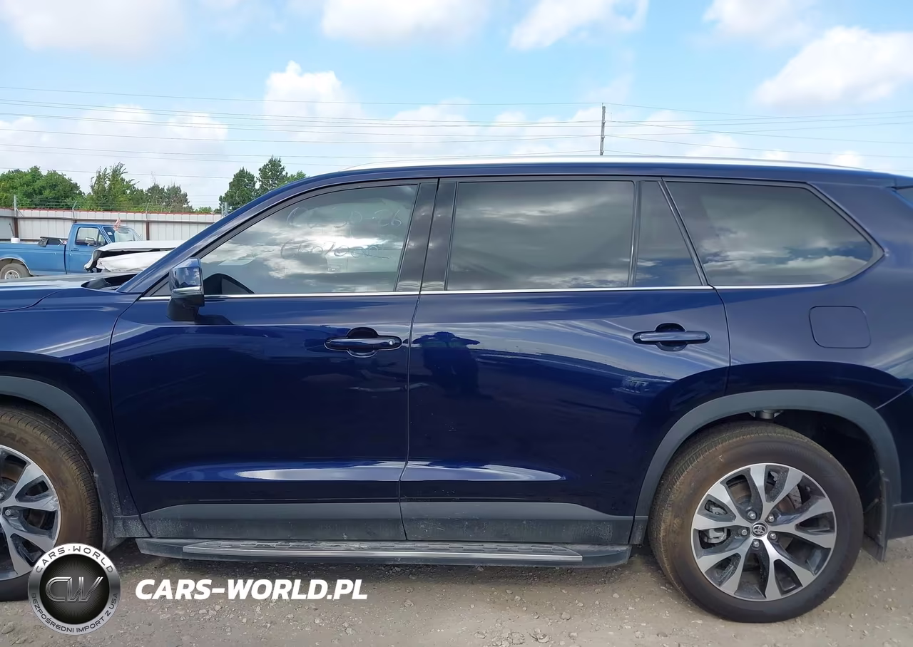 2025 Toyota Grand Highlander Hybrid Limited Max VIN:5TDADAB57SS022097 - 14