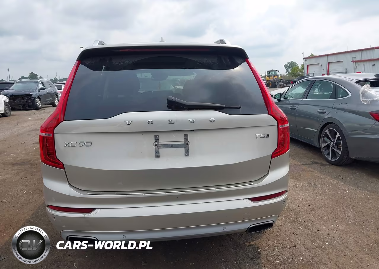 2016 Volvo Xc90 T5 Momentum VIN:YV4102XK2G1063870 - 16