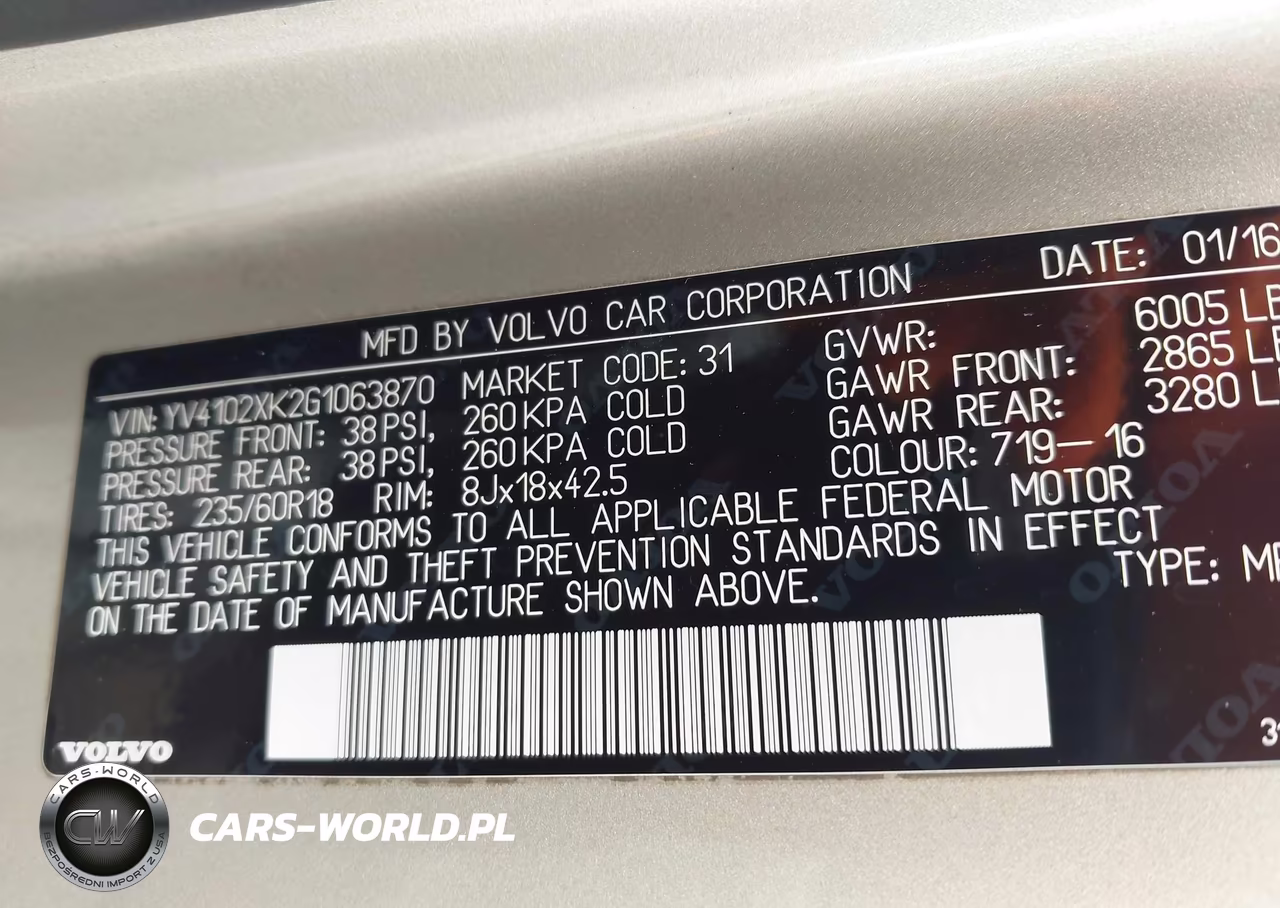 2016 Volvo Xc90 T5 Momentum VIN:YV4102XK2G1063870 - 9