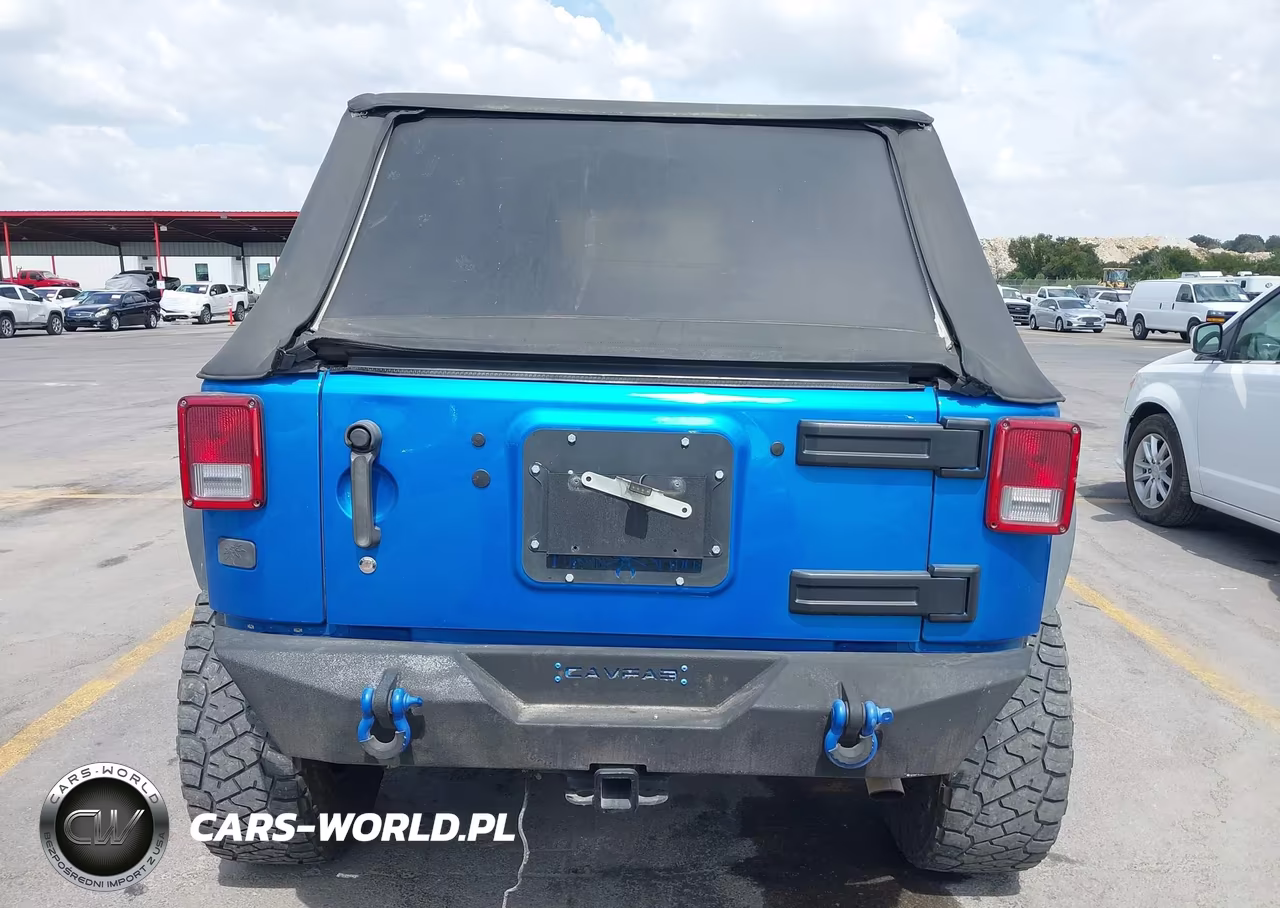 2016 Jeep Wrangler Unlimited Sport VIN:1C4BJWDG0GL196563 - 16