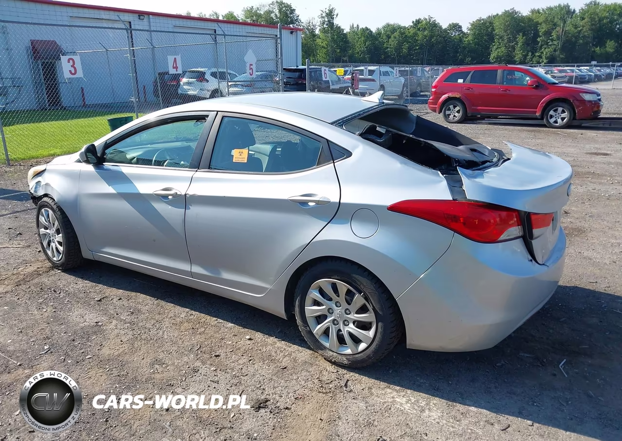 2011 Hyundai Elantra Gls VIN:5NPDH4AE4BH000911 - 3
