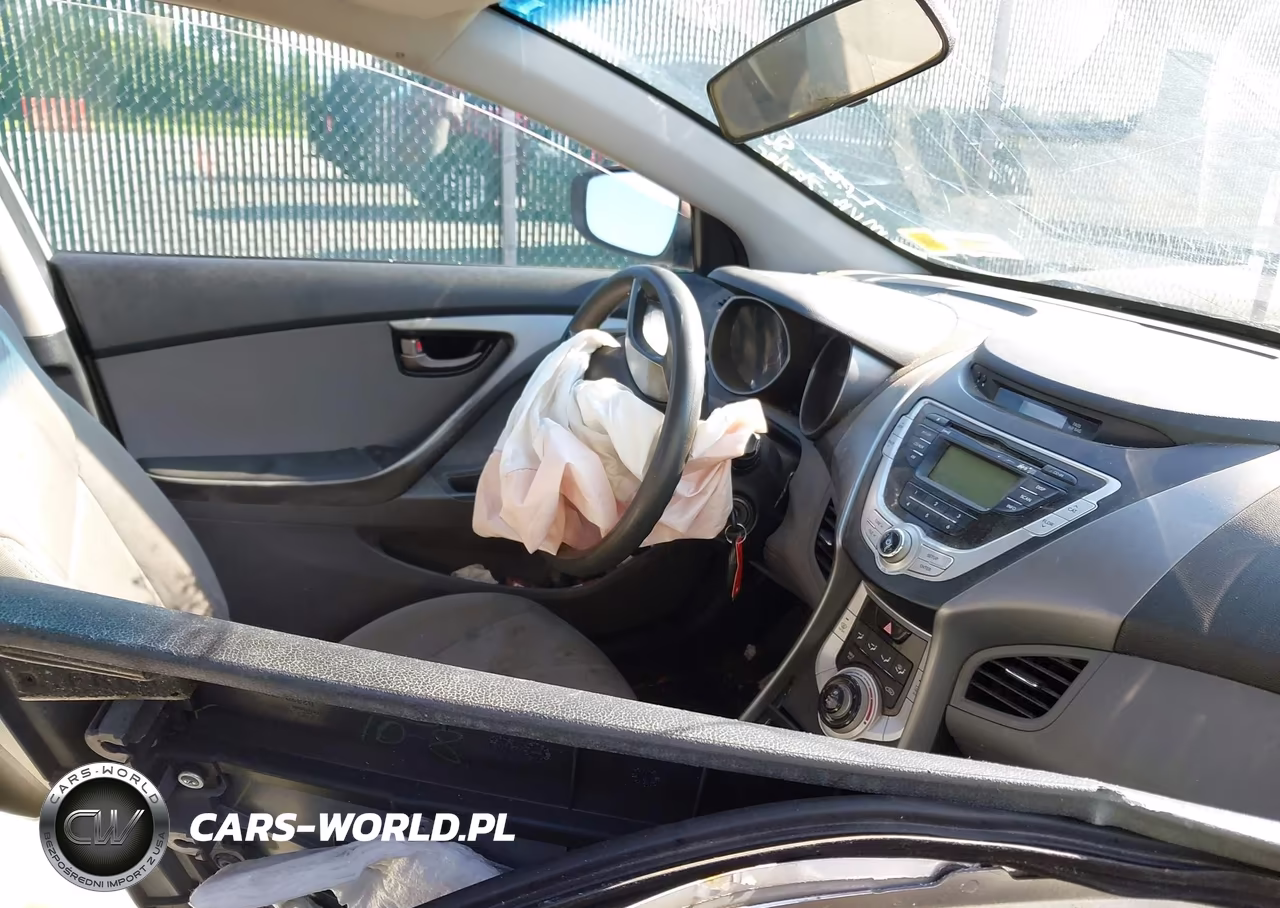 2011 Hyundai Elantra Gls VIN:5NPDH4AE4BH000911 - 5
