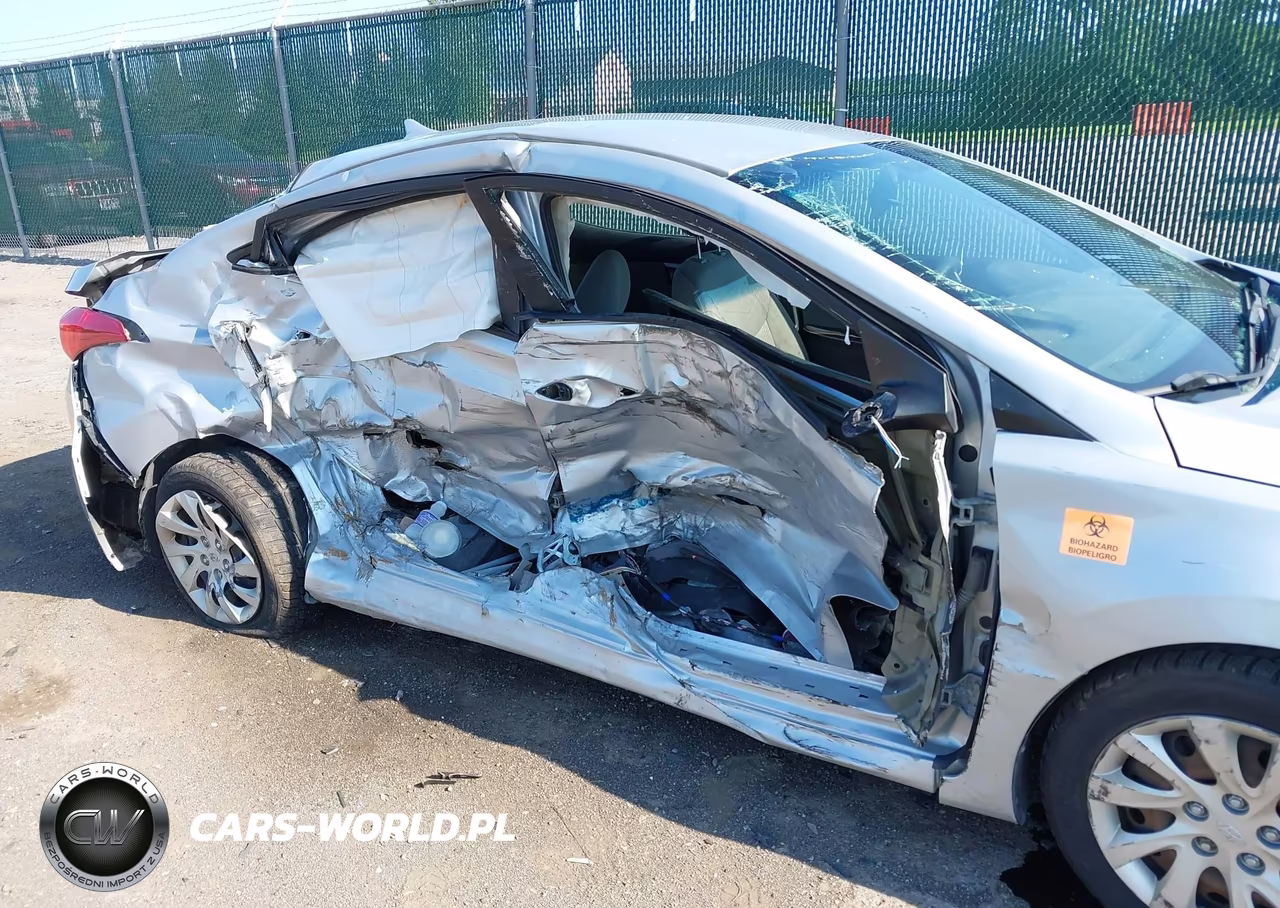 2011 Hyundai Elantra Gls VIN:5NPDH4AE4BH000911 - 6