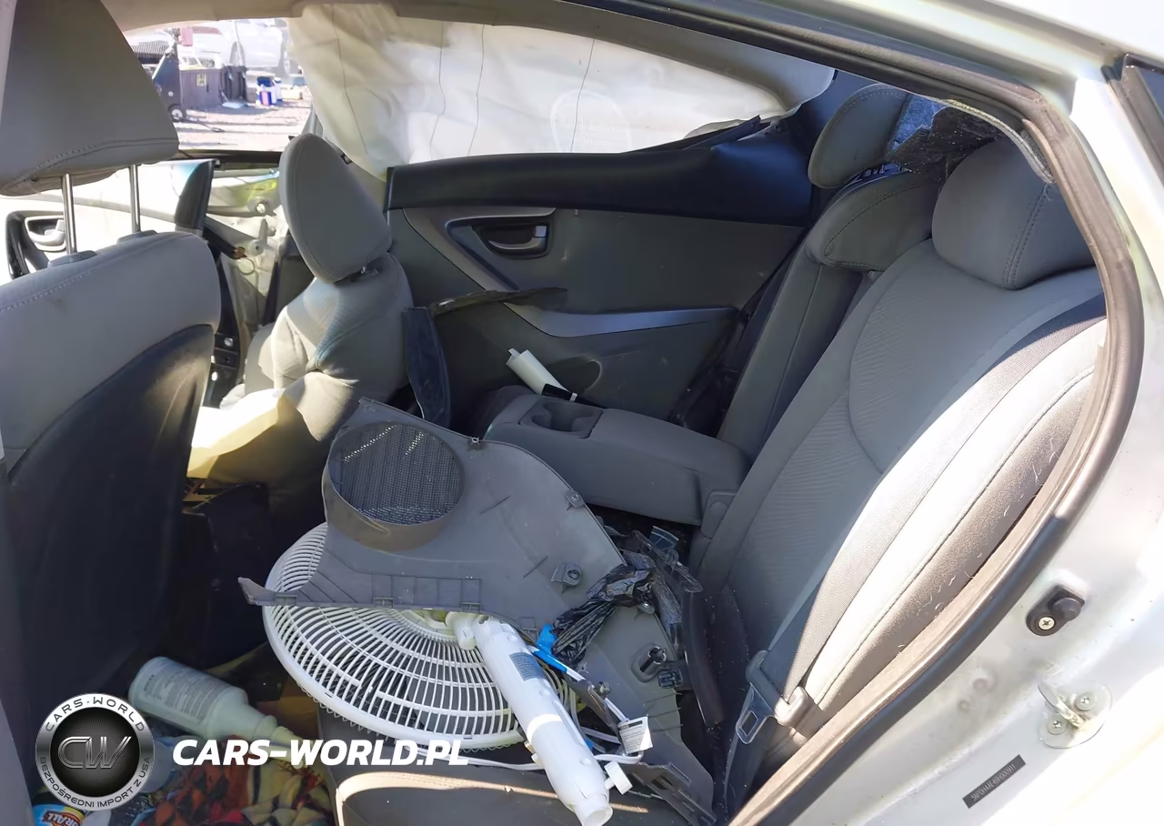 2011 Hyundai Elantra Gls VIN:5NPDH4AE4BH000911 - 8