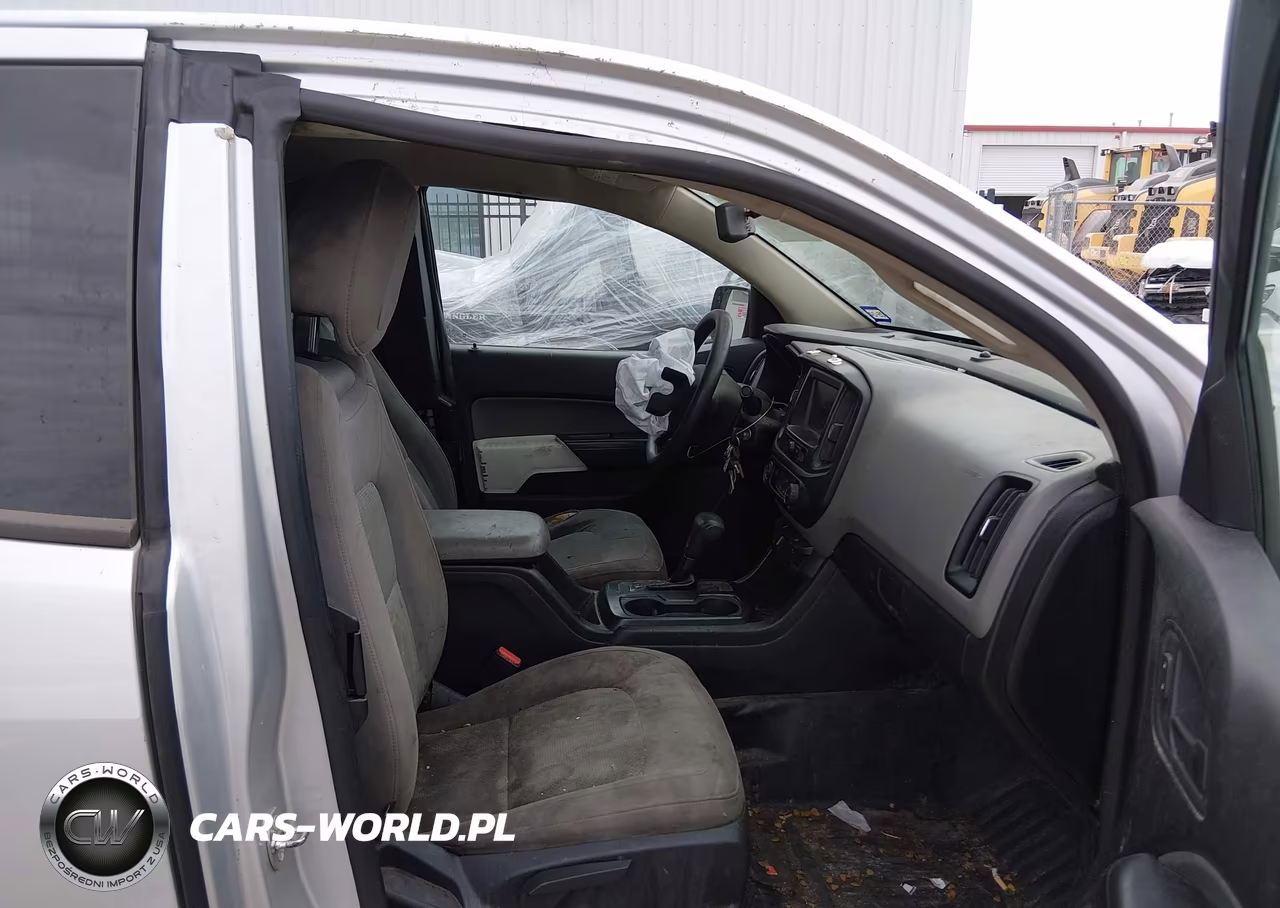 2018 Chevrolet Colorado Wt VIN:1GCHSBEA2J1300046 - 5