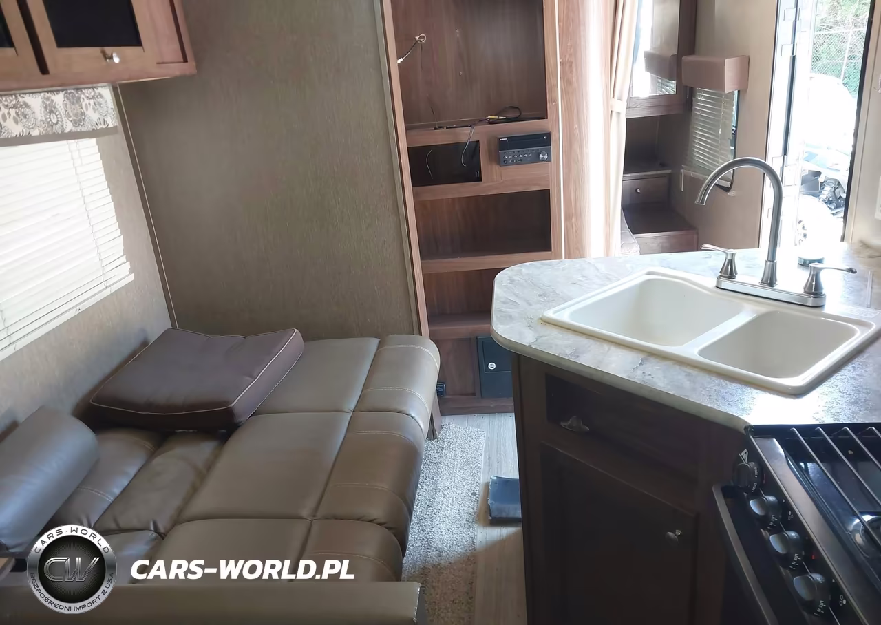 2017 Cole 314B Lant VIN:4YDT31428HH933614 - 8