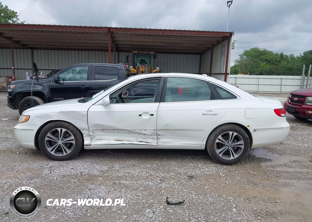 2007 Hyundai Azera Limited-Se VIN:KMHFC46F37A203646 - 14
