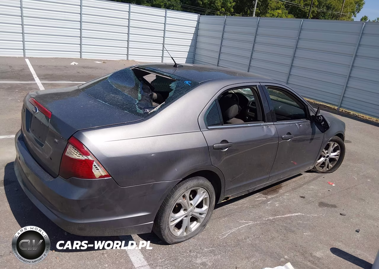 2012 Ford Fusion Se VIN:3FAHP0HAXCR425585 - 4