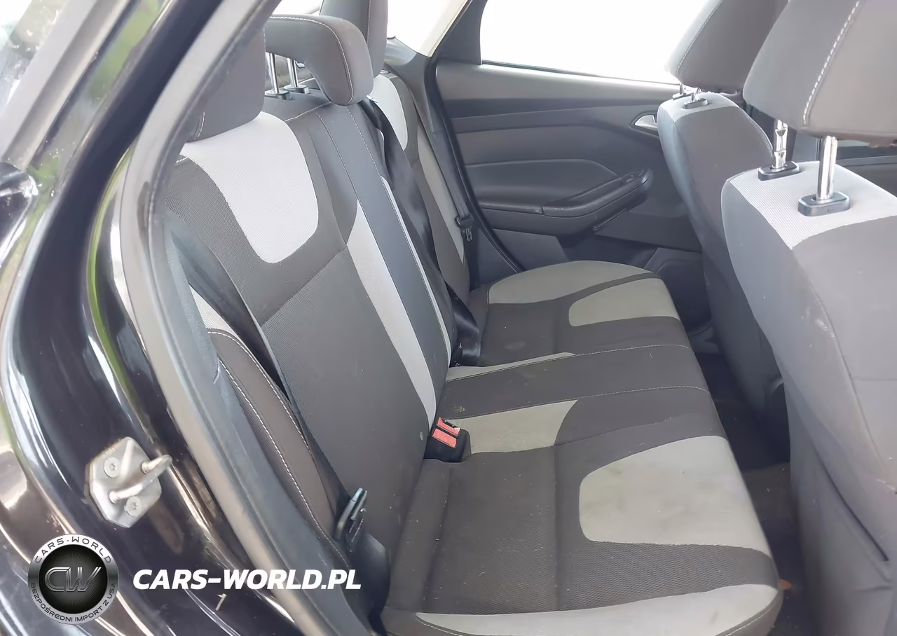 2012 Ford Focus Se VIN:1FAHP3F26CL420296 - 8