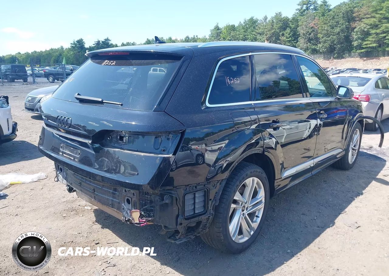 2021 Audi Q7 Premium Plus 45 Tfsi Quattro Tiptronic VIN:WA1LJAF78MD023054 - 4