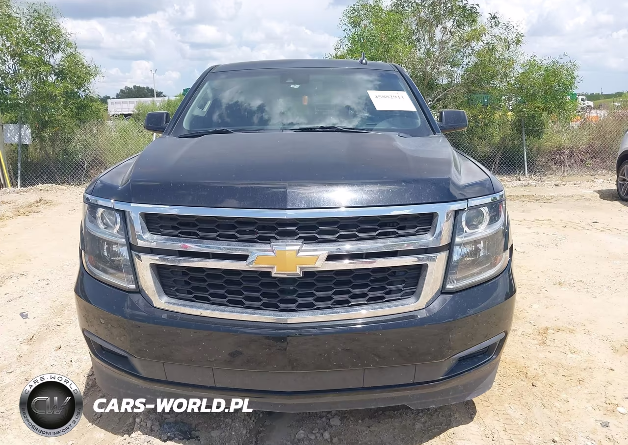 2018 Chevrolet Suburban Lt VIN:1GNSCHKC2JR169088 - 12