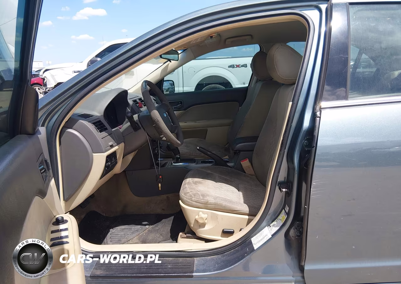 2012 Ford Fusion Se VIN:3FAHP0HA9CR188409 - 5