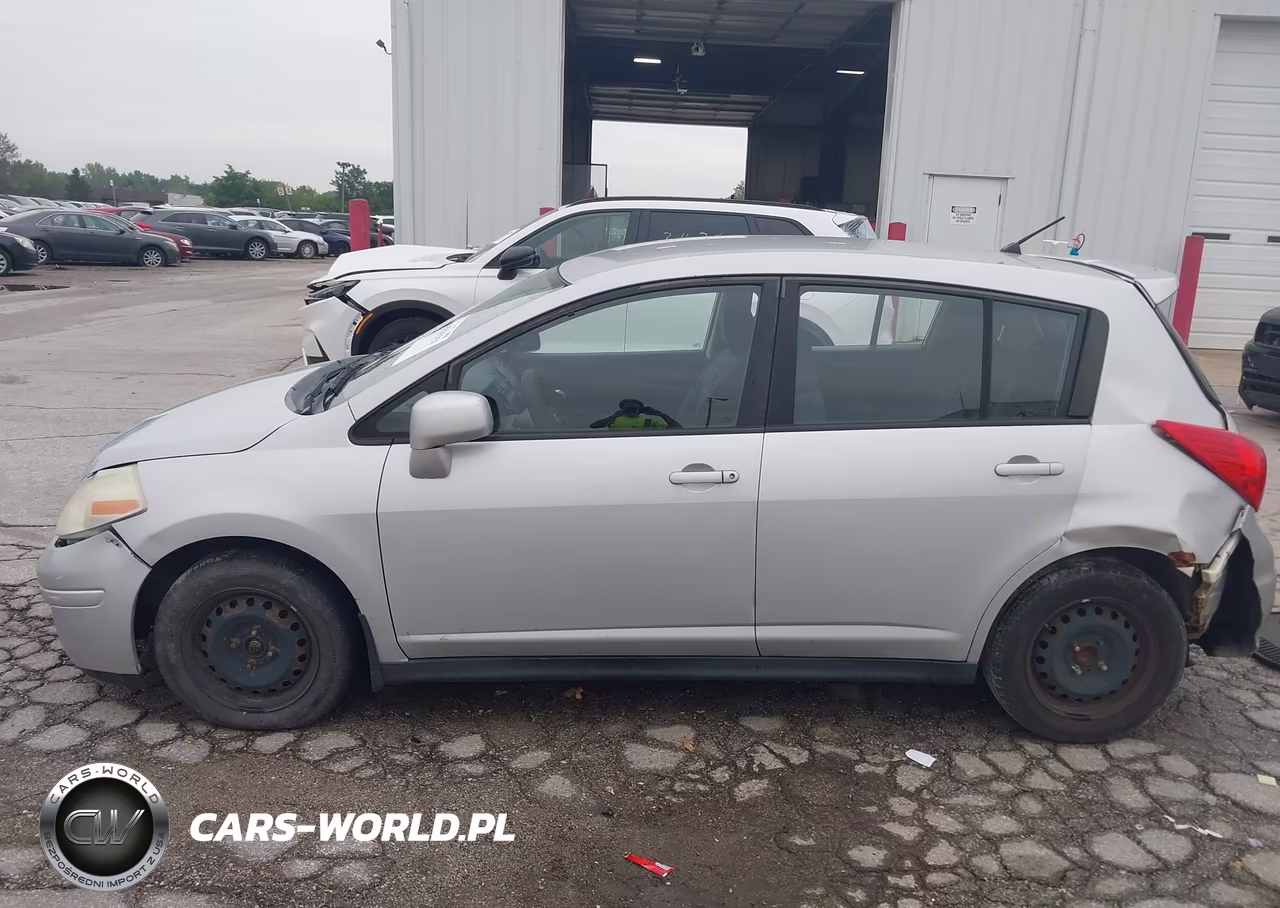 2008 Nissan Versa 1.8 S VIN:3N1BC13E08L378527 - 14