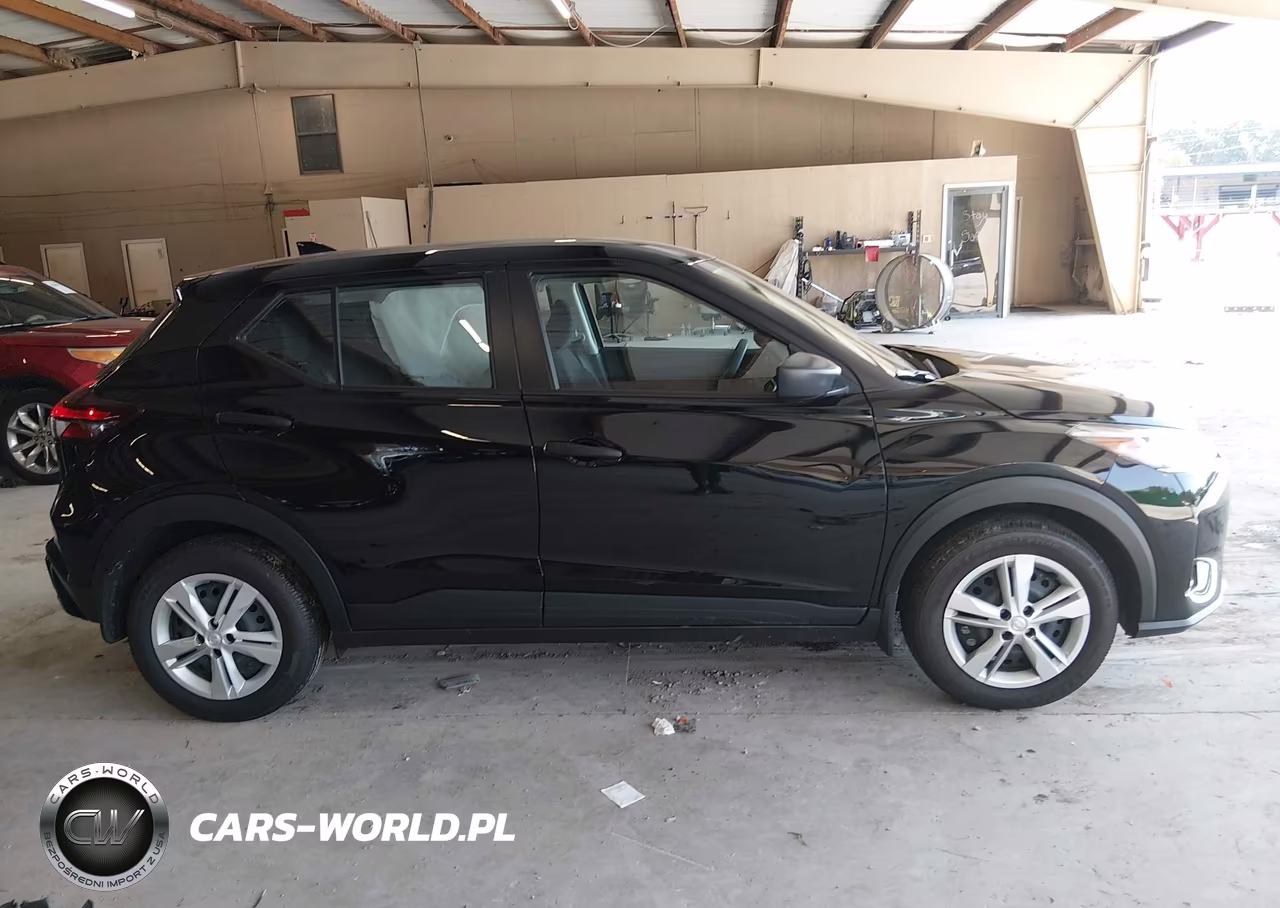 2025 Nissan Kicks Play S VIN:3N1CP5BV6SL475580 - 13