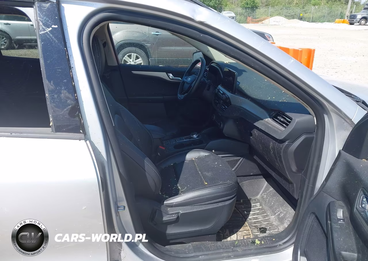 2020 Ford Escape Sel VIN:1FMCU9H9XLUB29090 - 5