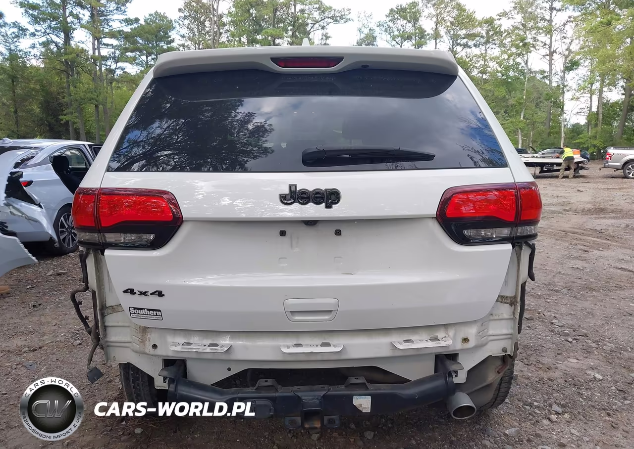 2017 Jeep Grand Cherokee Altitude VIN:1C4RJFAG3HC881516 - 17